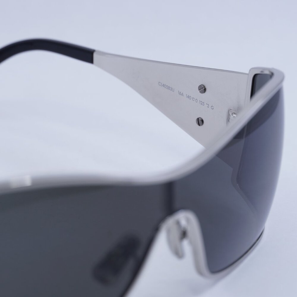 🕶️ New Celine CL40283U 16A Sunglasses - Silver Frame, Grey Lenses - Picture 7 of 12